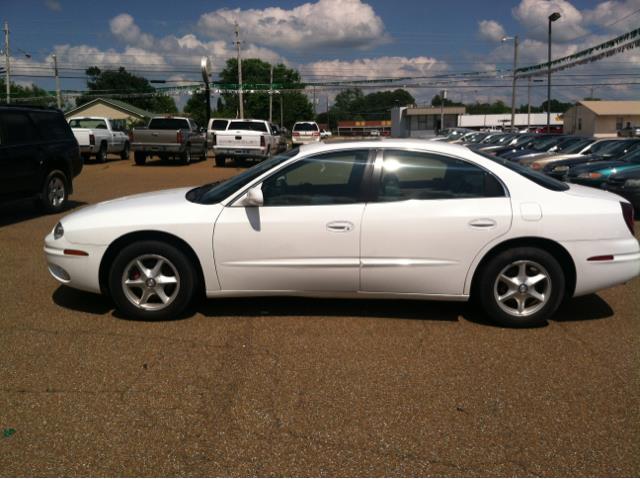 2001 Oldsmobile Aurora 111 WB AWD