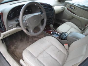 2001 Oldsmobile Aurora 111 WB AWD