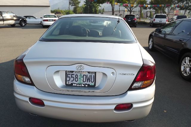 2002 Oldsmobile Aurora 111 WB AWD