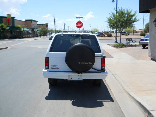 1993 Oldsmobile Bravada Base