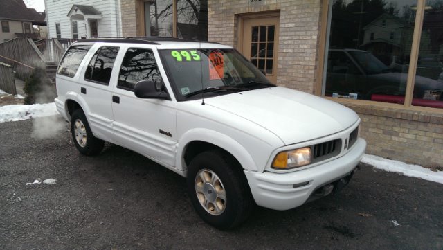 1996 Oldsmobile Bravada Base