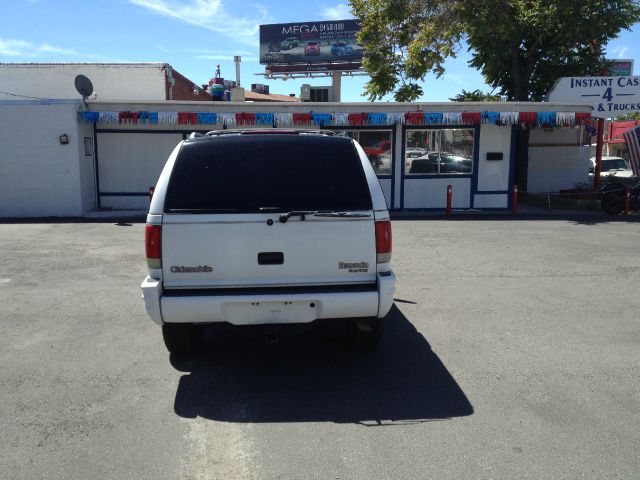 1997 Oldsmobile Bravada Base