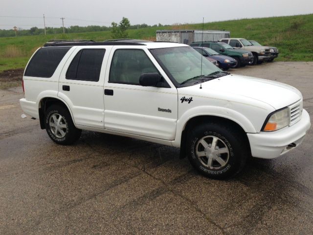 1998 Oldsmobile Bravada Base