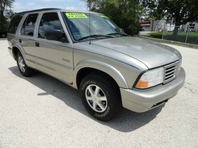 2000 Oldsmobile Bravada EX - DUAL Power Doors