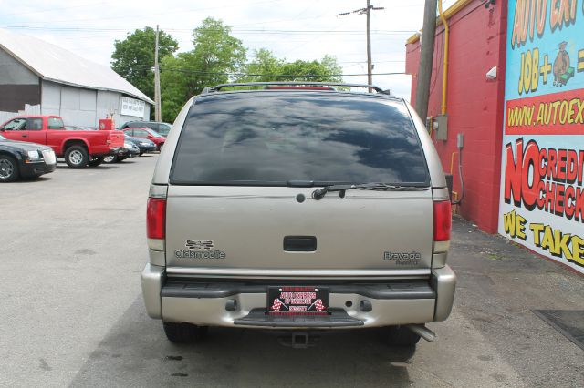 2000 Oldsmobile Bravada EX - DUAL Power Doors