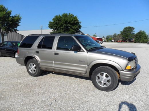 2000 Oldsmobile Bravada EX - DUAL Power Doors
