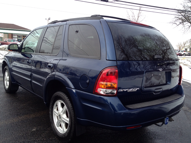 2002 Oldsmobile Bravada EX - DUAL Power Doors