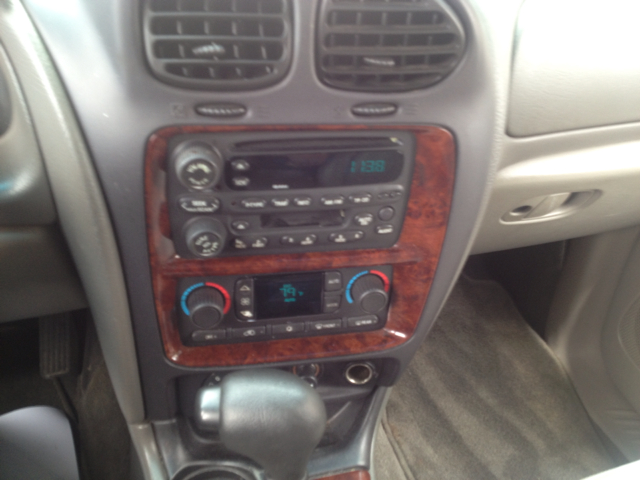 2002 Oldsmobile Bravada EX - DUAL Power Doors