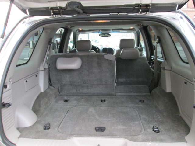 2002 Oldsmobile Bravada EX - DUAL Power Doors