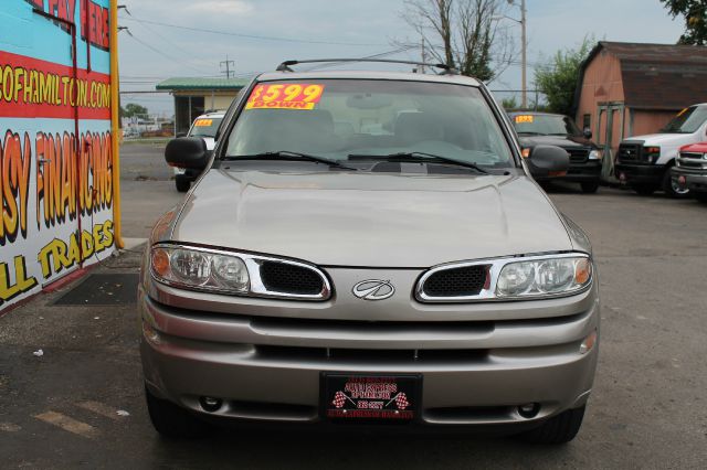 2002 Oldsmobile Bravada EX - DUAL Power Doors