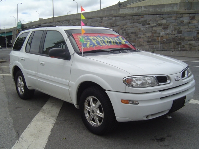 2003 Oldsmobile Bravada Base