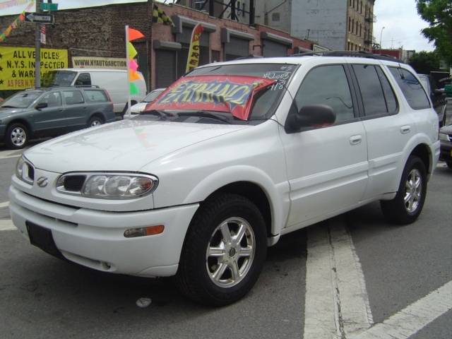 2003 Oldsmobile Bravada Base