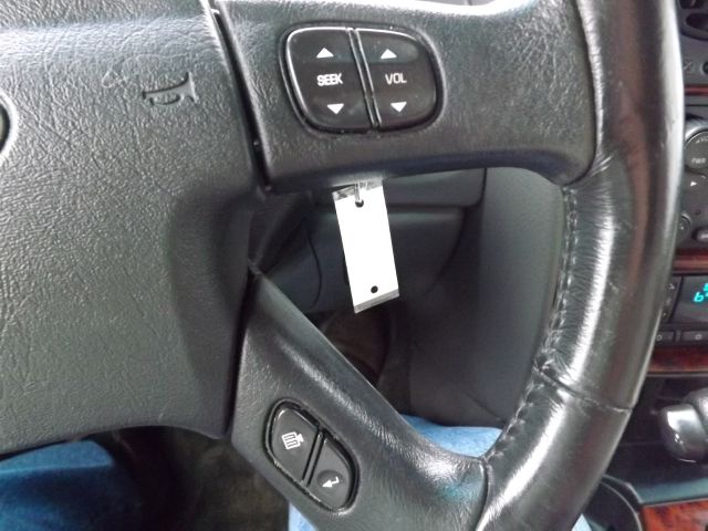 2004 Oldsmobile Bravada EX - DUAL Power Doors