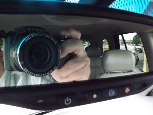 2004 Oldsmobile Bravada EX - DUAL Power Doors