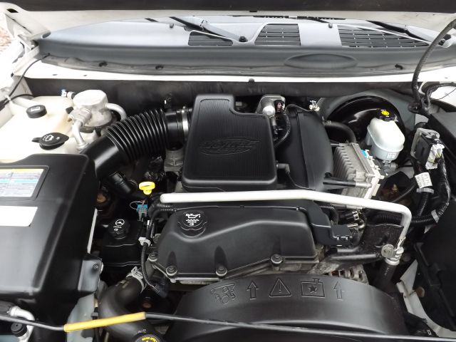 2004 Oldsmobile Bravada EX - DUAL Power Doors