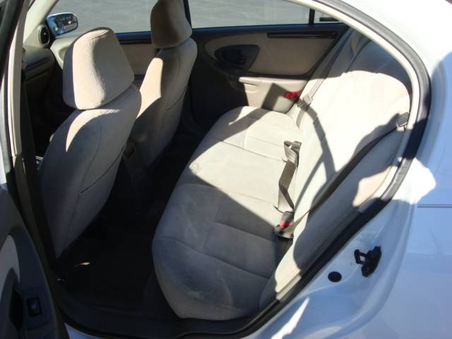 1997 Oldsmobile CUTLASS S Sedan