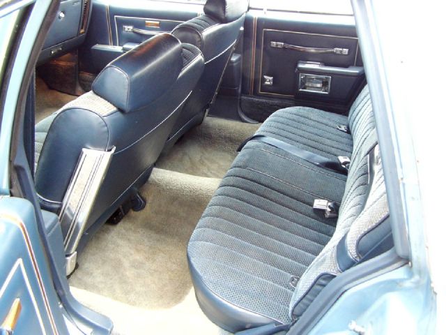 1988 Oldsmobile Custom Cruiser Base