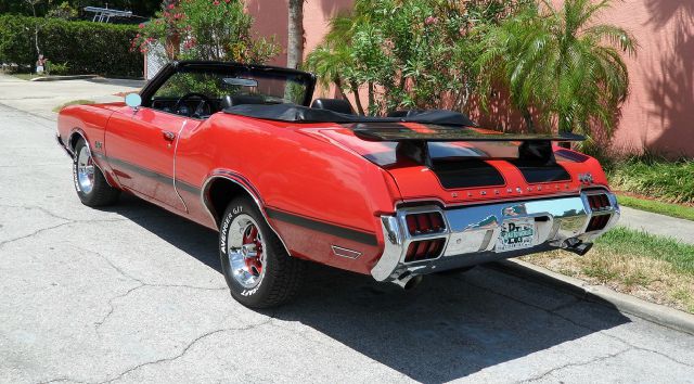 1972 Oldsmobile CUTLASS Durango