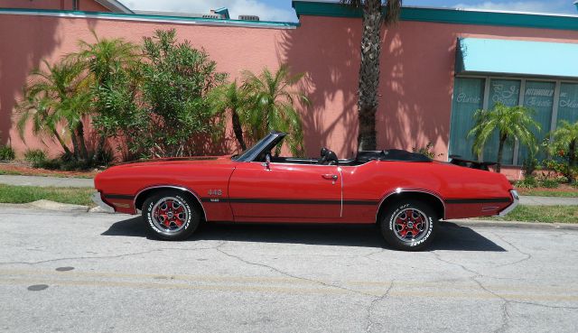 1972 Oldsmobile CUTLASS Durango