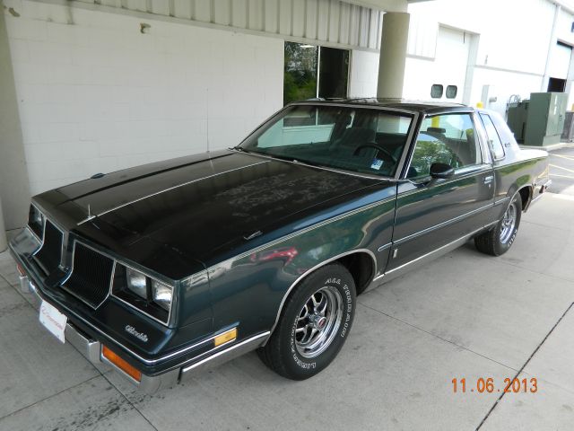 1986 Oldsmobile CUTLASS Base