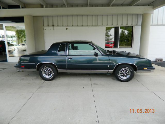 1986 Oldsmobile CUTLASS Base