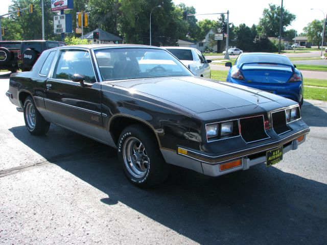 1986 Oldsmobile CUTLASS Durango