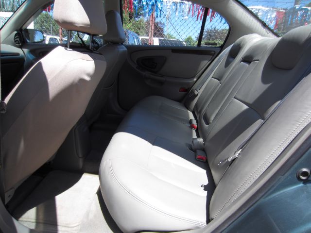 1998 Oldsmobile CUTLASS FWD 4dr Sport