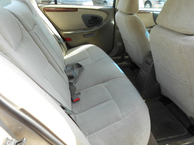 1998 Oldsmobile CUTLASS S Sedan