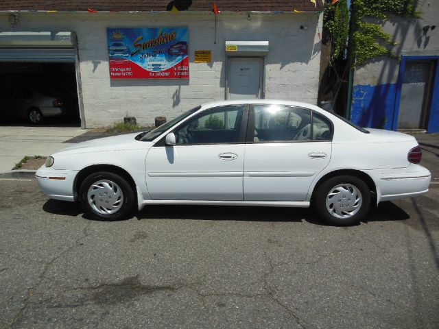 1998 Oldsmobile CUTLASS S Sedan