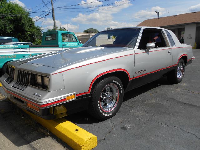 1984 Oldsmobile Cutlass Calais Prerunner V-6 SR5