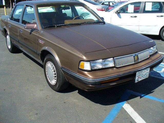 1989 Oldsmobile Cutlass Ciera 15