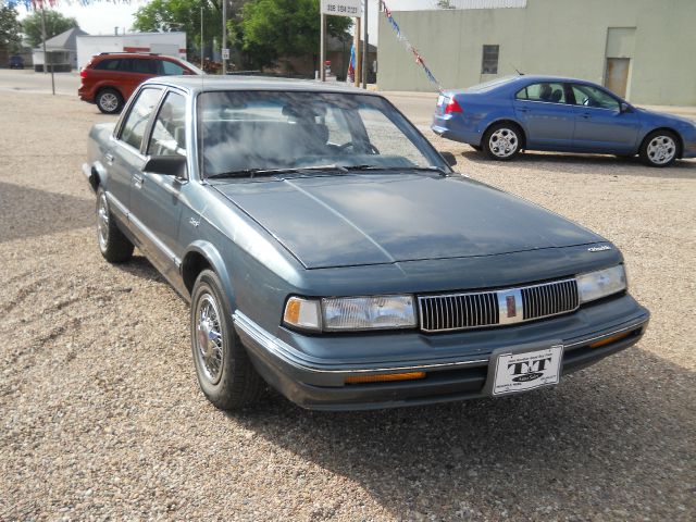 1993 Oldsmobile Cutlass Ciera 15