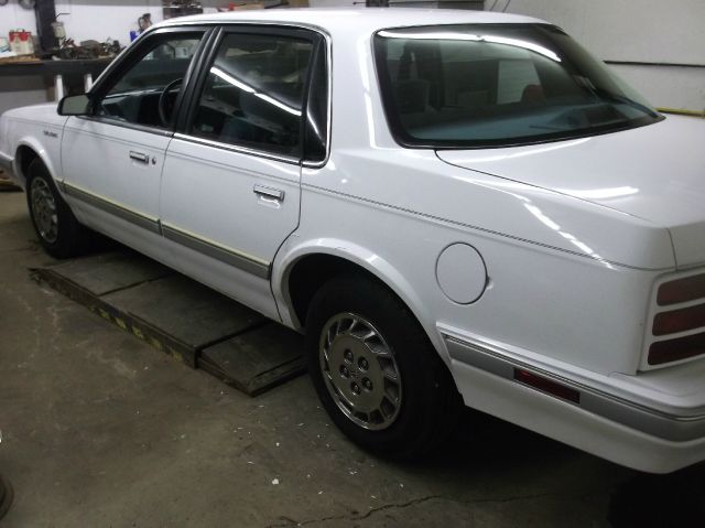 1994 Oldsmobile Cutlass Ciera 15