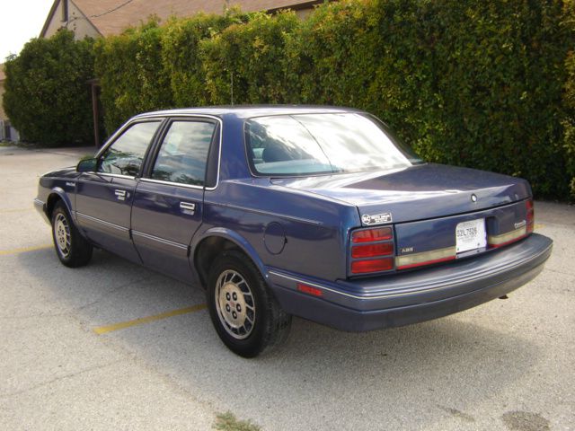 1995 Oldsmobile Cutlass Ciera Base Touring Technology