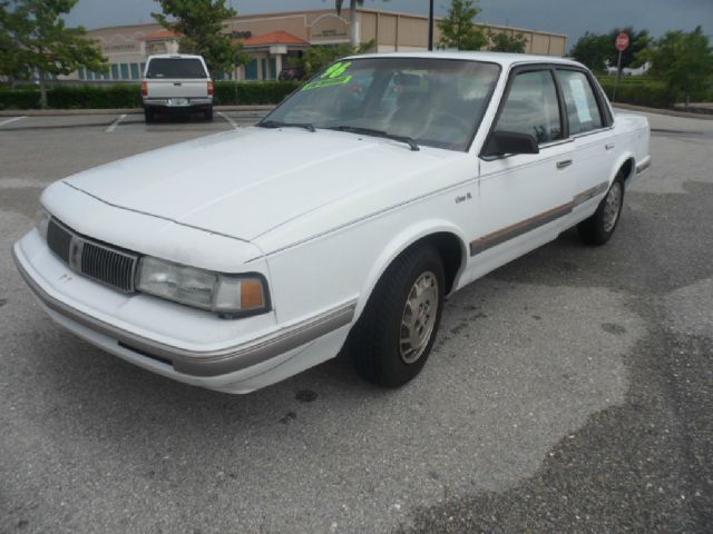 1996 Oldsmobile Cutlass Ciera Base Touring Technology
