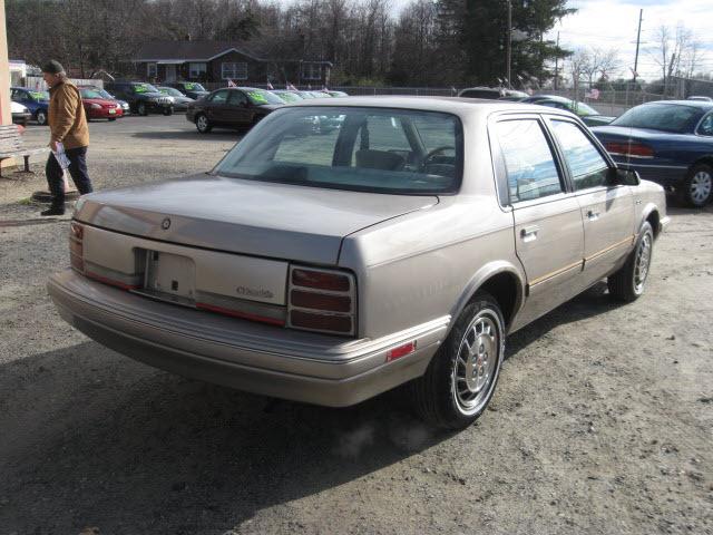 1996 Oldsmobile Cutlass Ciera LS S