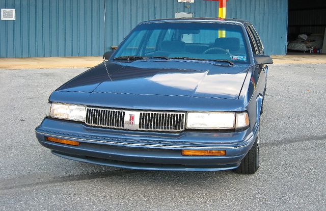 1996 Oldsmobile Cutlass Ciera Quad Cab Long Bed 2W