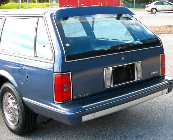 1996 Oldsmobile Cutlass Ciera Quad Cab Long Bed 2W