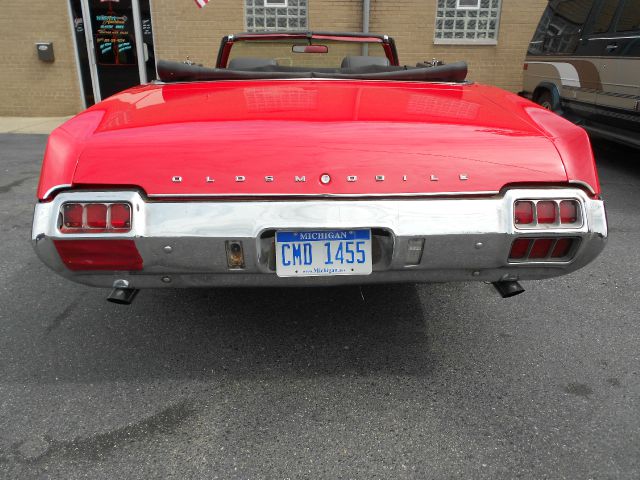 1972 Oldsmobile Cutlass Convertible Hatchback 4D