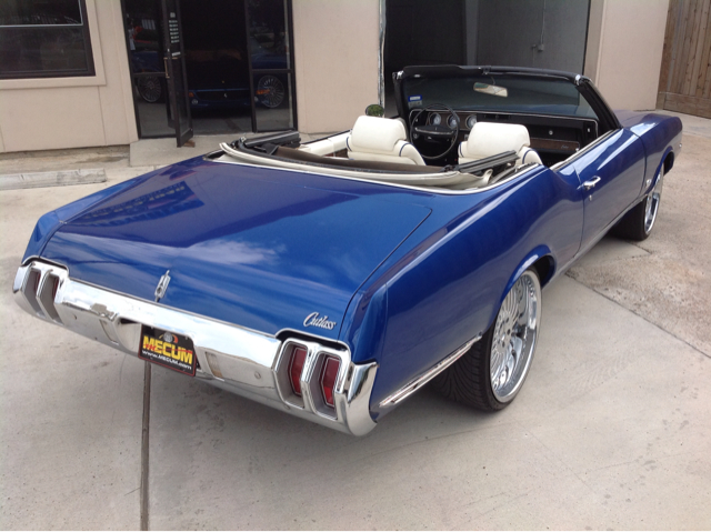 1970 Oldsmobile Cutlass Supreme Unknown