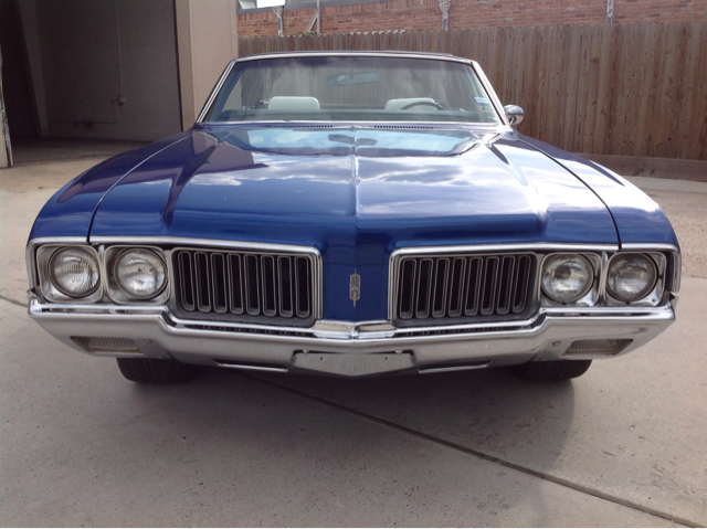 1970 Oldsmobile Cutlass Supreme Unknown
