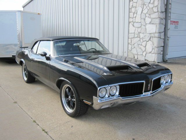 1972 Oldsmobile Cutlass Supreme 1.8T Quattro