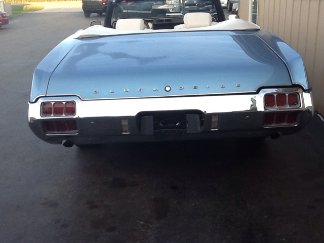 1972 Oldsmobile Cutlass Supreme Unknown