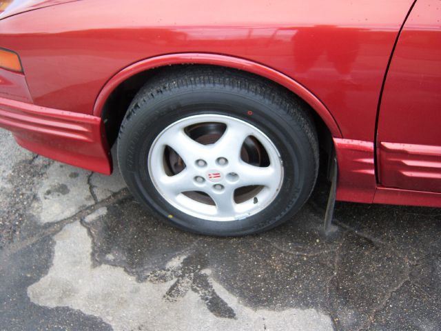 1996 Oldsmobile Cutlass Supreme Looks Like New