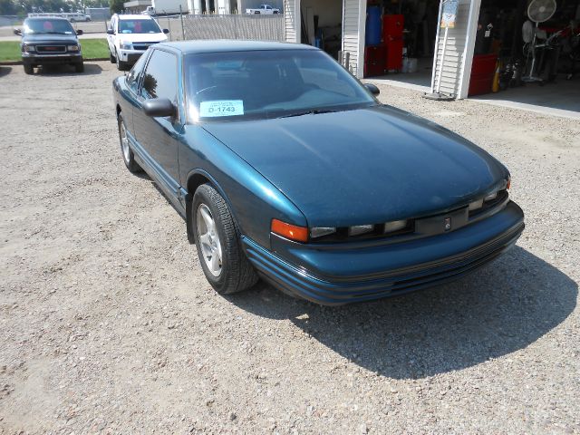 1996 Oldsmobile Cutlass Supreme Unknown