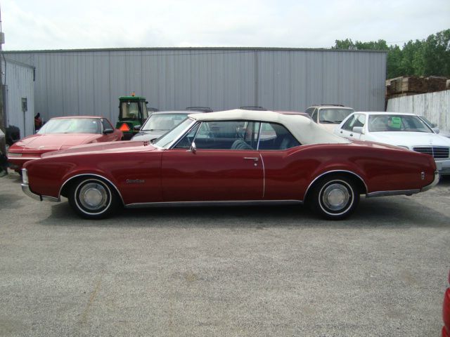 1968 Oldsmobile DEMONT 88 Unknown