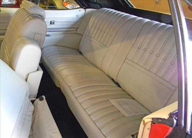 1974 Oldsmobile Delta 88 Z4 2dr Roadster 2.5i