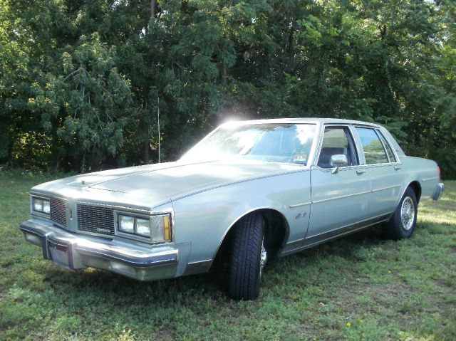 1984 Oldsmobile Delta 88 B250 109 WB