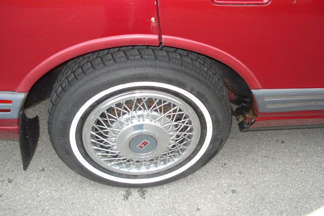 1994 Oldsmobile Eighty Eight Base