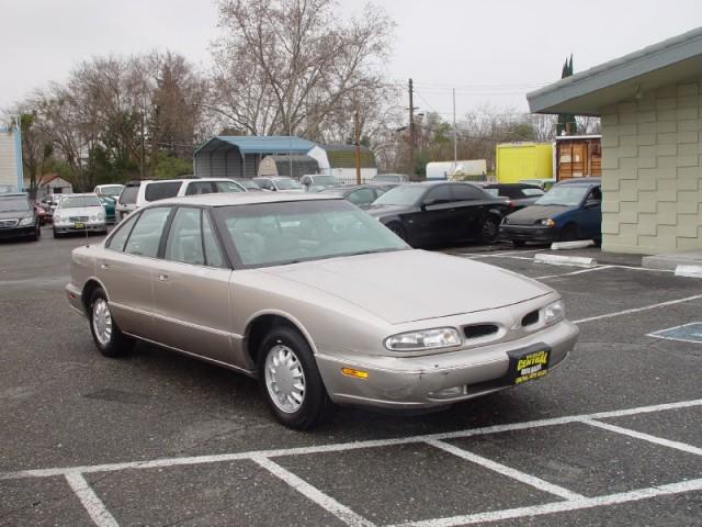 1997 Oldsmobile Eighty Eight Touring W/nav.sys